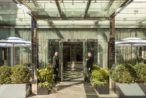 Property building, Facade/entrance