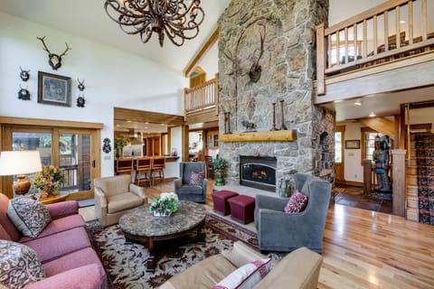 Silverview at Highlands Home: Mountain Luxury House in Breckenridge