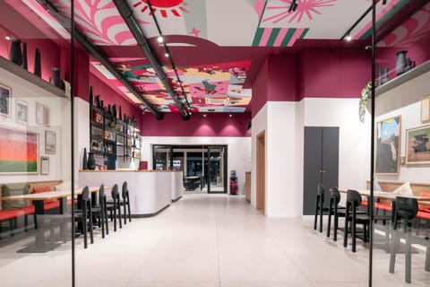 Lobby or reception, Lounge or bar