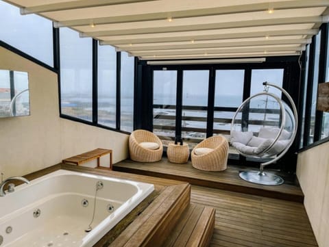 Natural landscape, Hot Tub, Sea view