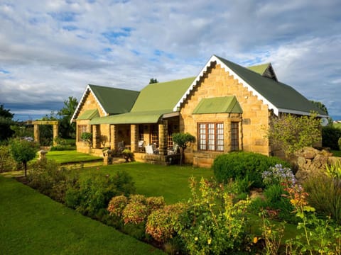 Property building, Garden