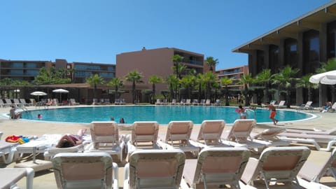 Day, Summer, On site, Pool view, Swimming pool