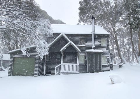 Property building, Winter