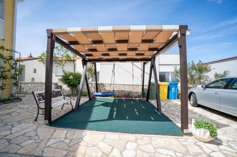 Apartments Pavic Apartment in Zadar County