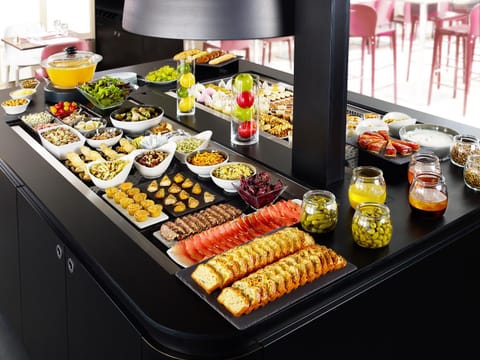 Restaurant/places to eat, Lunch, Dinner