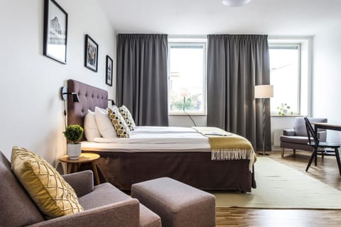 Living room, Seating area, Bedroom