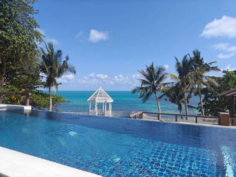 Nearby landmark, Sea view, Swimming pool, Swimming pool