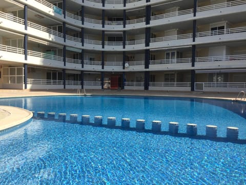 Facade/entrance, Swimming pool, Swimming pool