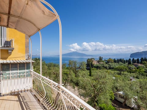 Day, Natural landscape, View (from property/room), Balcony/Terrace, Mountain view, Sea view