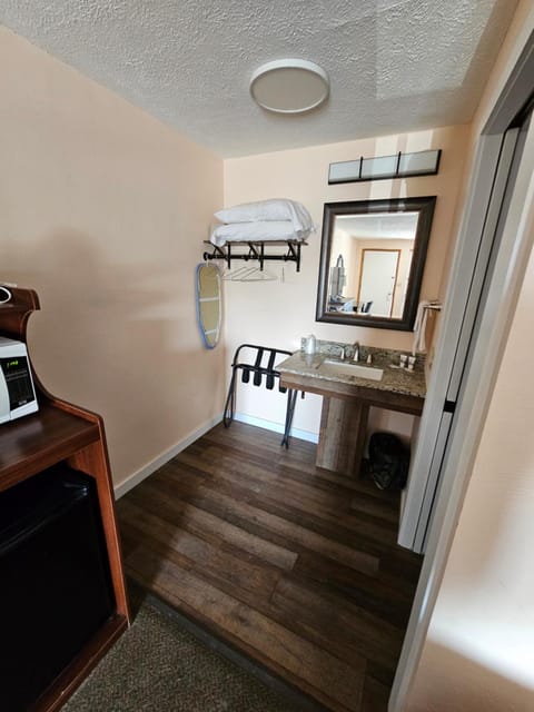 Oak Mar Motel Motel in Oakland