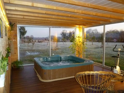 Hot Tub