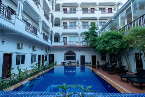 Property building, View (from property/room), Balcony/Terrace, Pool view, Swimming pool, Swimming pool
