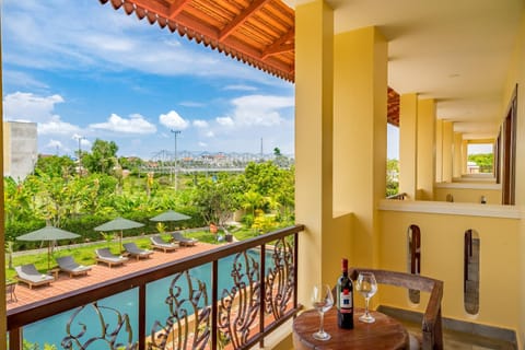 Garden view, Pool view
