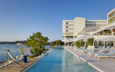 Pool view, Swimming pool, Swimming pool