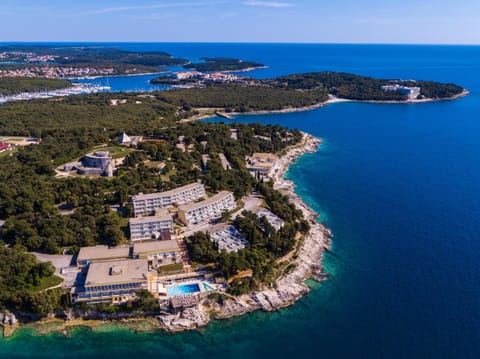 Property building, Beach