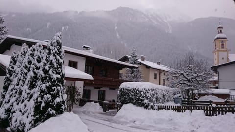Property building, Winter