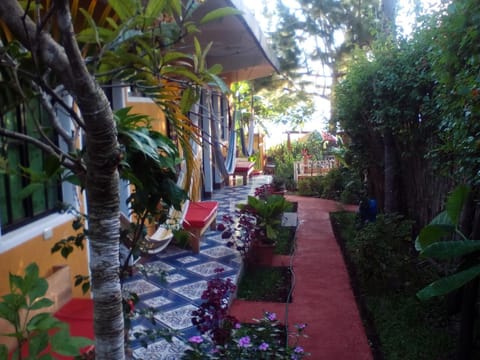 Garden, Lake view
