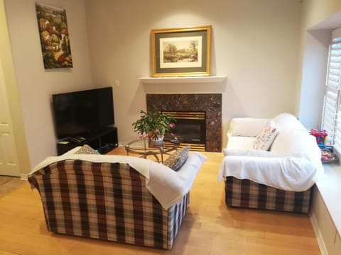 Marpole Guest House Bed and Breakfast in Vancouver