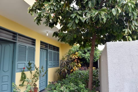 Facade/entrance, Garden view
