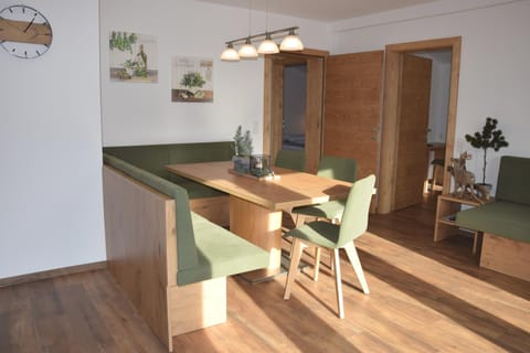 Gasthof Pension Hetzenbichl Apartment in Salzburgerland