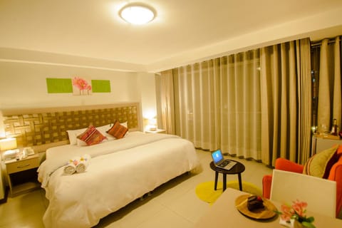 Photo of the whole room