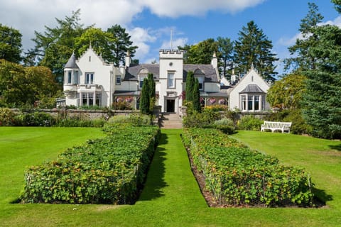 Property building, Spring, Natural landscape, Garden view