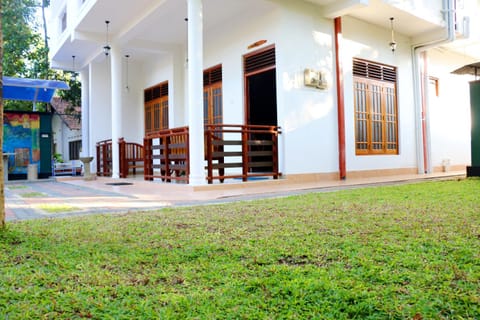Facade/entrance, Garden