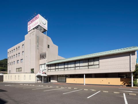 Property building, Parking