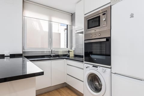 Waou Plaza de España VI - Alquiler Corta Duración Apartment in Centro