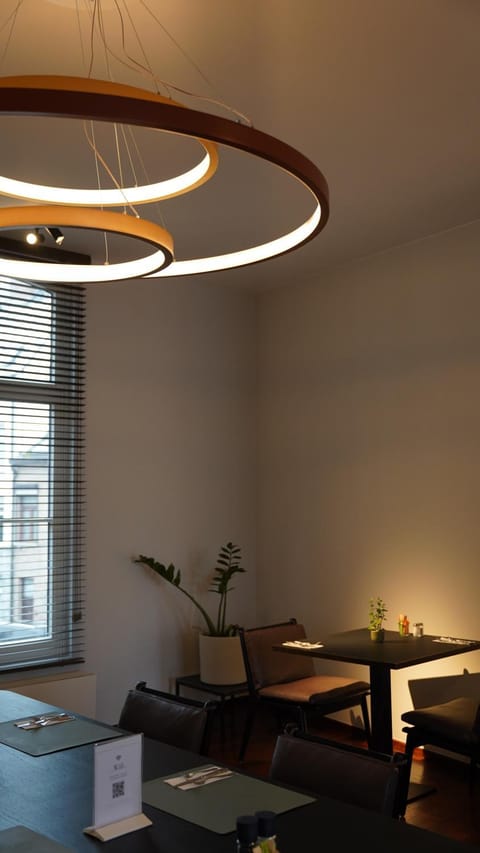 Breakfast, Breakfast, Continental breakfast