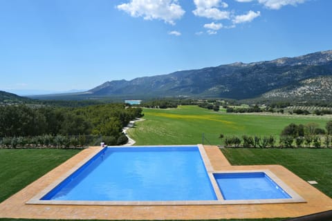 Garden, Garden view, Lake view, Landmark view, Mountain view, Pool view, Swimming pool
