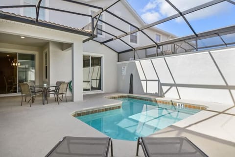 Four Bedrooms Home with Pool 3079 House in Kissimmee