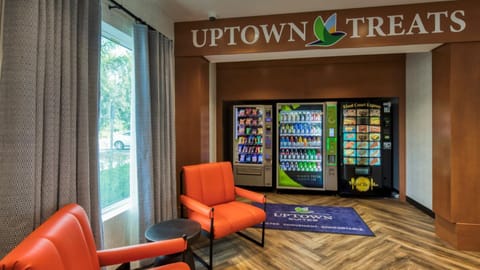 Uptown Suites Extended Stay Nashville TN - Smyrna Hotel in La Vergne