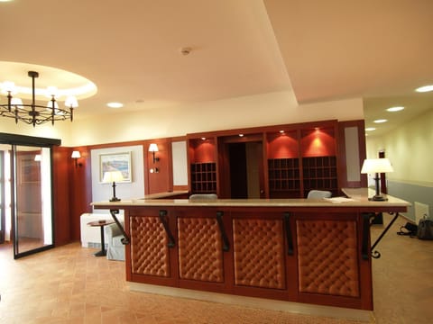 Staff, Living room, Lobby or reception