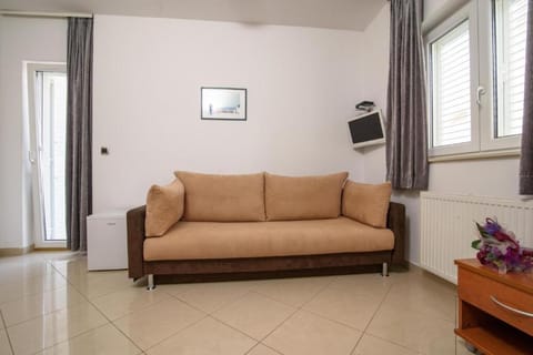 Boutique Hotel B&B Villa Paula Bed and Breakfast in Okrug Gornji