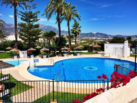 Day, Natural landscape, Mountain view, Swimming pool