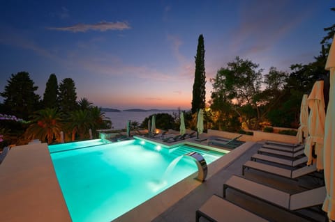 Natural landscape, Pool view, Sea view, Swimming pool, Sunset