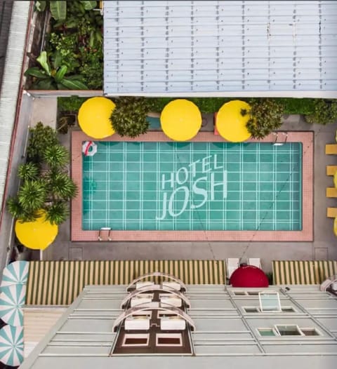 Patio, Day, Seating area, Pool view, Swimming pool, sunbed