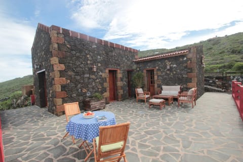 Off site, Balcony/Terrace