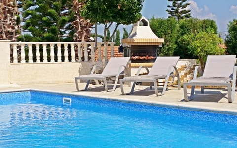 BBQ facilities, Garden, Food and drinks, Pool view, Swimming pool, Swimming pool