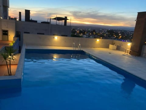 Night, Pool view