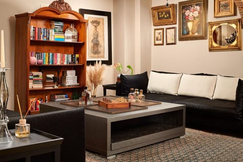 Living room, Lounge or bar, Seating area