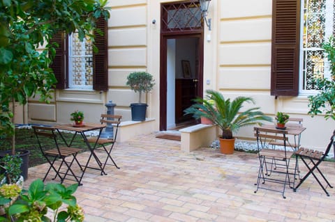 Patio, Garden, Garden view