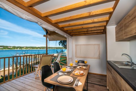 Seating area, Sea view