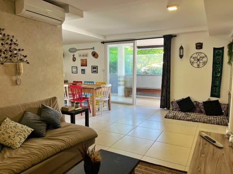 Communal lounge/ TV room, Living room, Dinner
