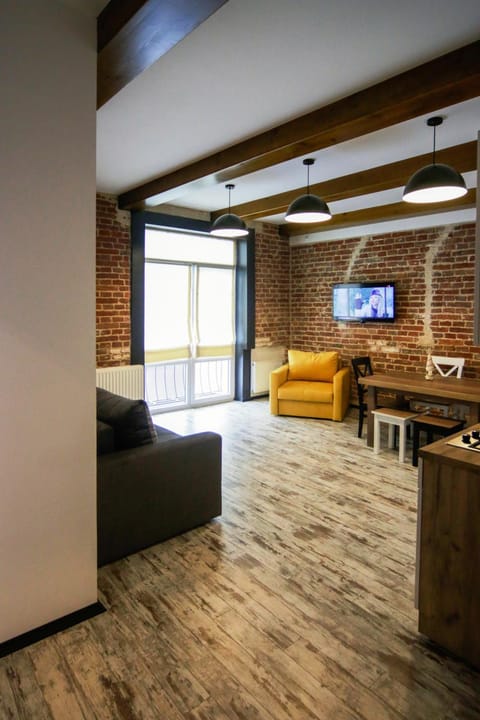 Living room, Photo of the whole room