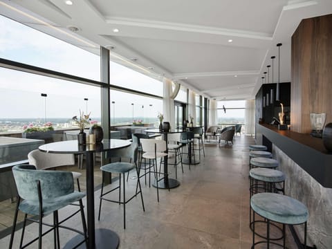 Lounge or bar