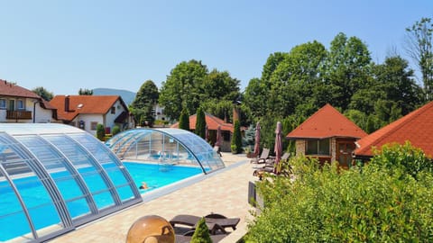 Garden, Pool view, Swimming pool, Swimming pool