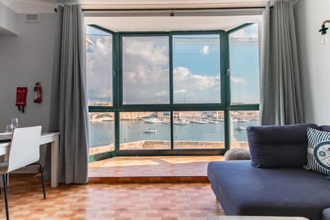 Living room, Sea view