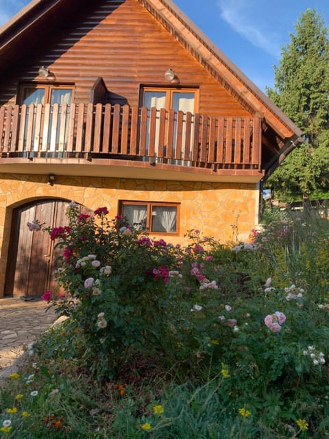 Guesthouse Stefanac Bed and Breakfast in Lika-Senj County